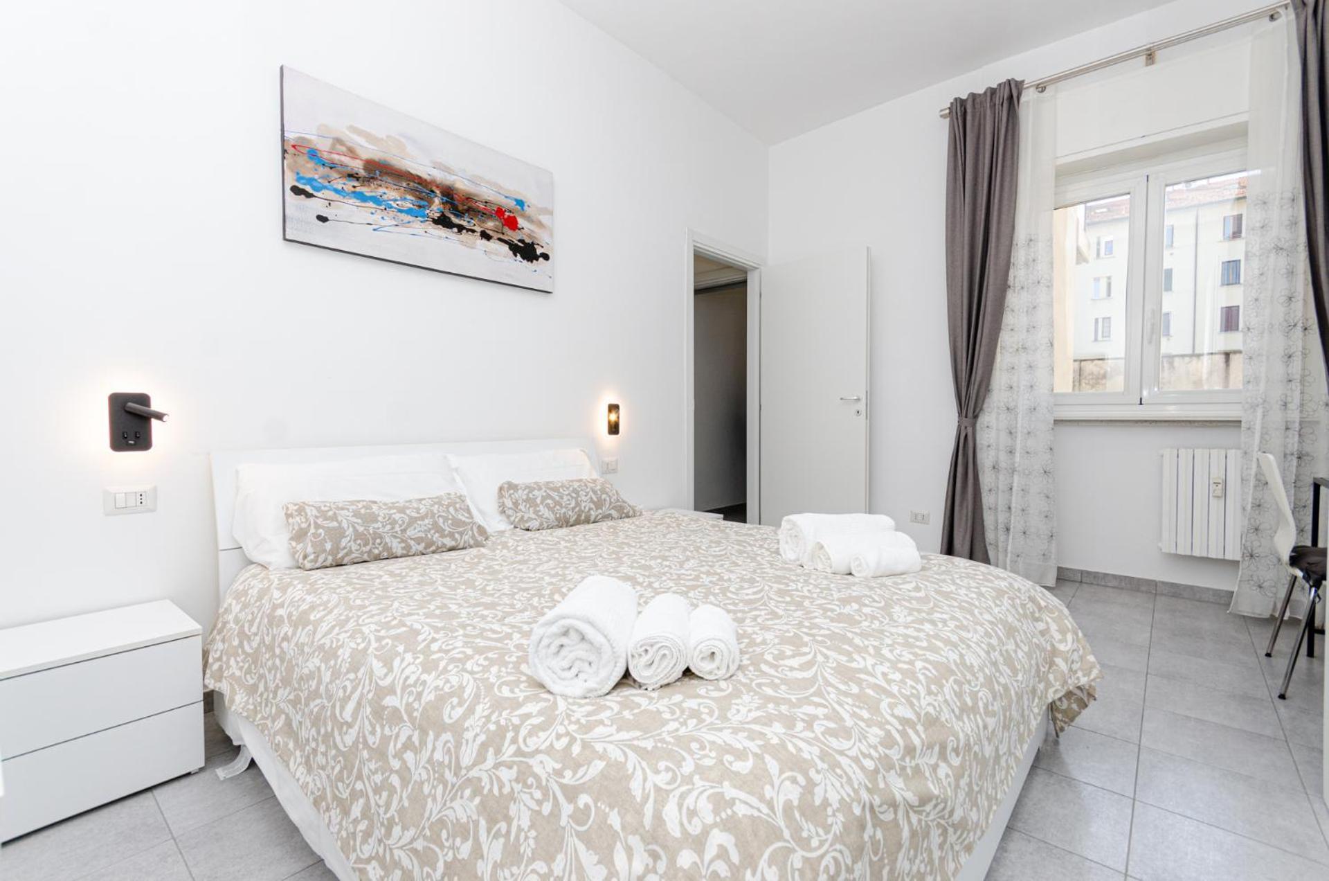 Vivimihome - Crespi House A 3 Minuti Dalla Metro Милан Экстерьер фото