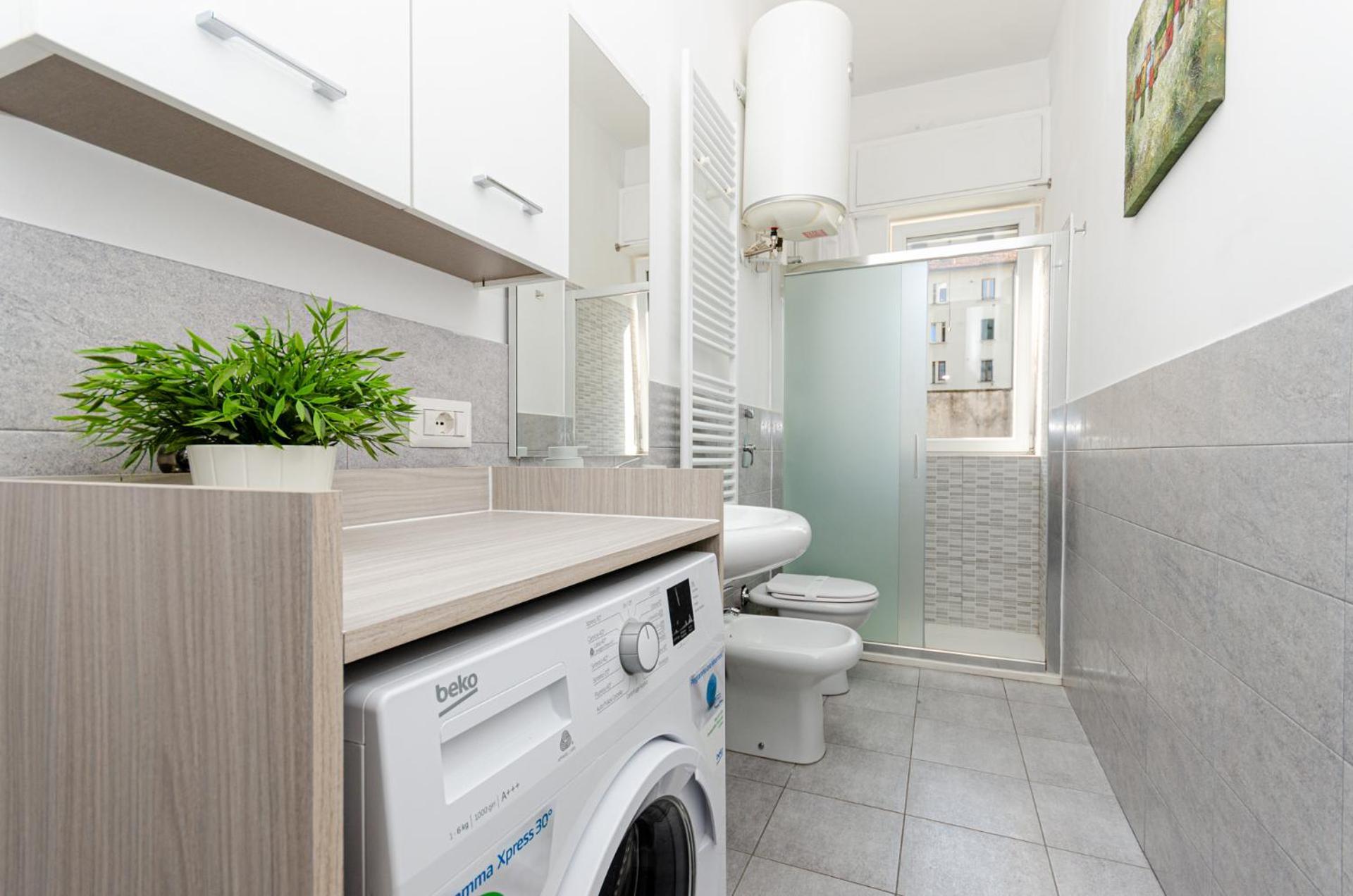 Vivimihome - Crespi House A 3 Minuti Dalla Metro Милан Экстерьер фото